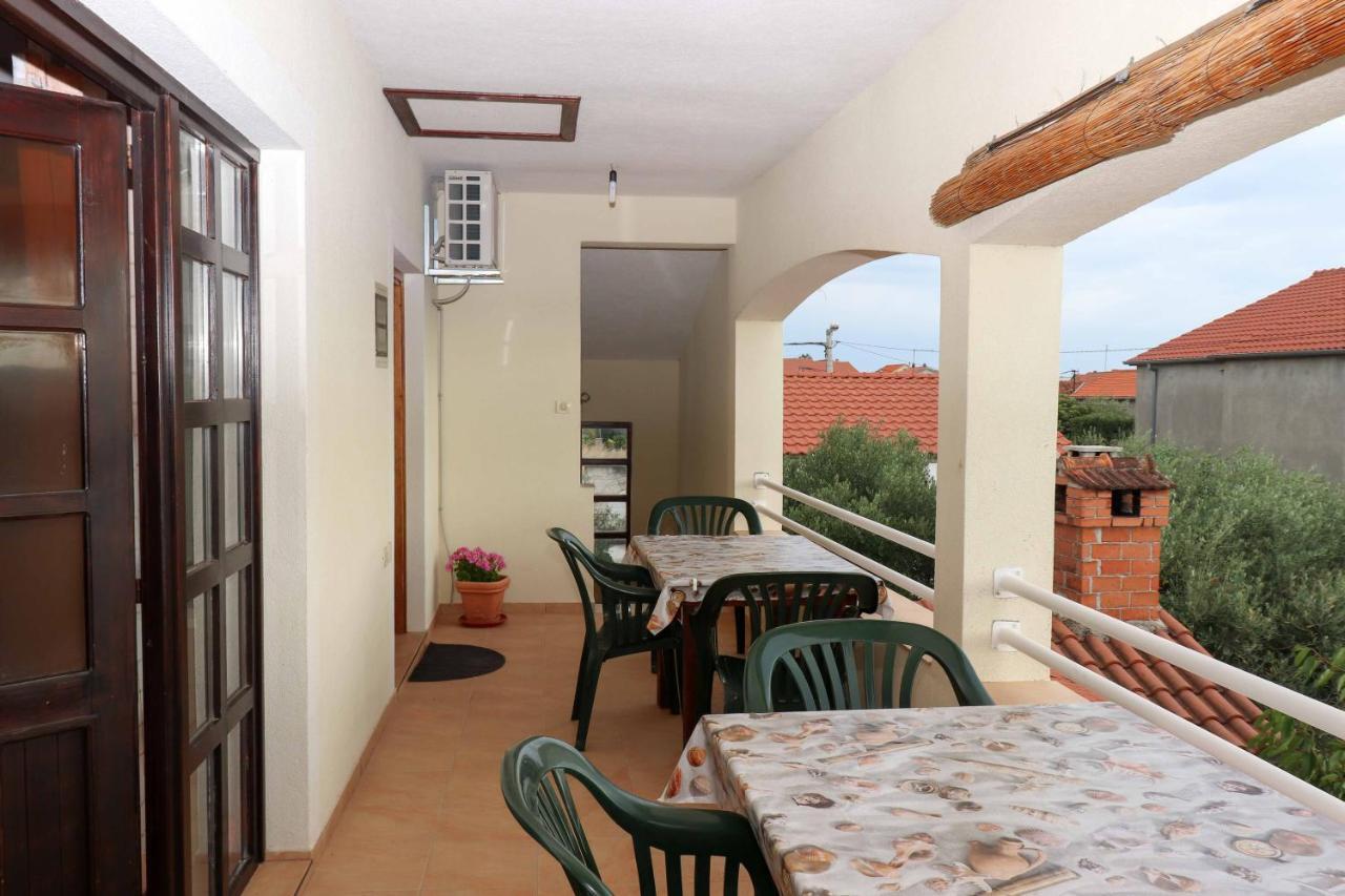 Apartment Maslina بيبينيا المظهر الخارجي الصورة